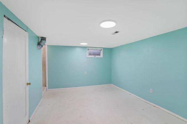 5703 N Alberta St, Spokane, WA 99205