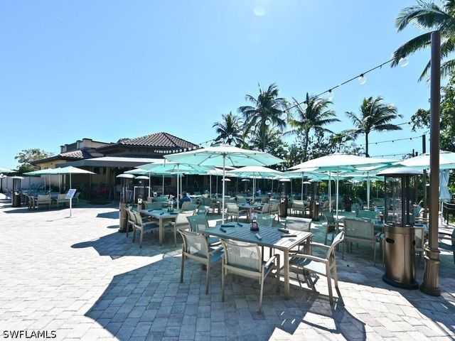 7877 Hawthorne DR 102, Naples, FL 34113