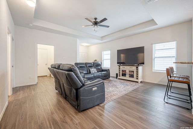 4134 Winchester, Converse, TX 78109