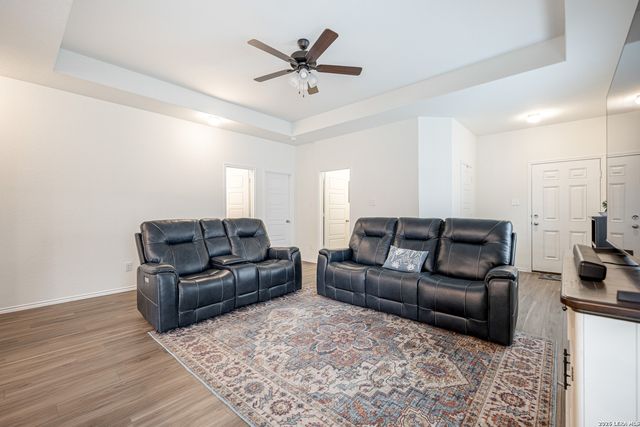 4134 Winchester, Converse, TX 78109