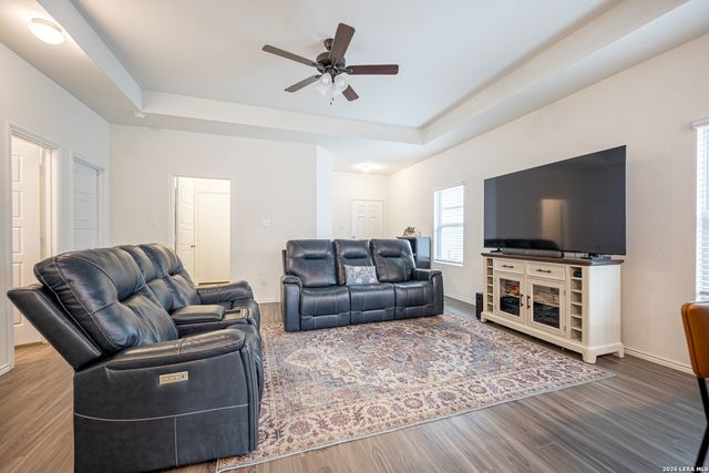 4134 Winchester, Converse, TX 78109