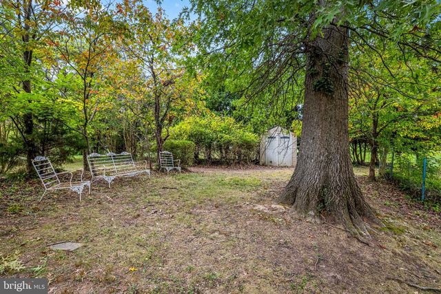 2114 POT SPRING RD, Lutherville Timonium, MD 21093