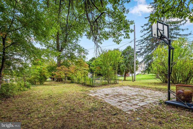 2114 POT SPRING RD, Lutherville Timonium, MD 21093