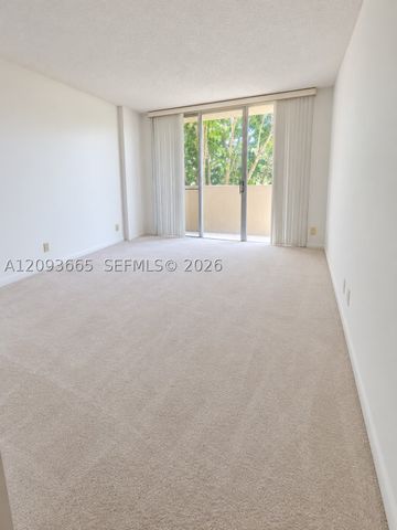 3581 S Ocean Blvd 2D, South Palm Beach, FL 33480