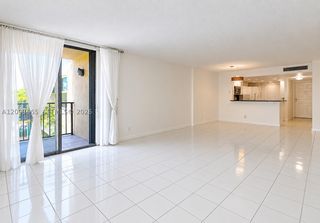 3581 S Ocean Blvd 2D, South Palm Beach, FL 33480
