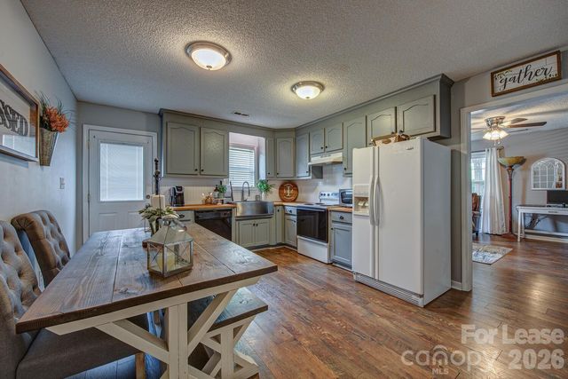 121 Pratt Street, Belmont, NC 28012