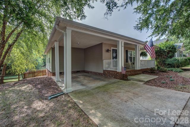 121 Pratt Street, Belmont, NC 28012