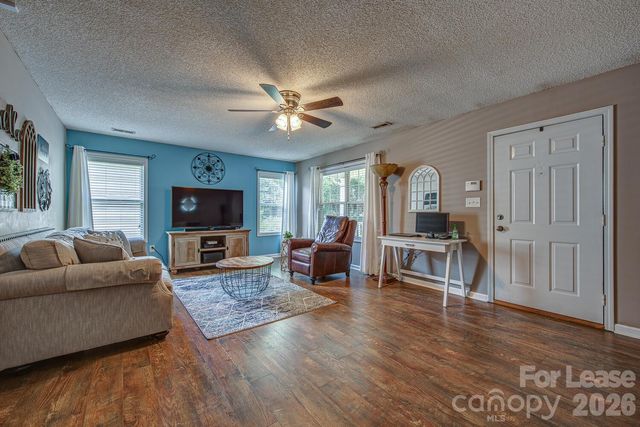 121 Pratt Street, Belmont, NC 28012