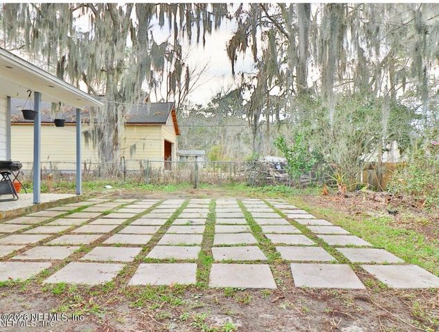 6506 BOB O LINK Road, Jacksonville, FL 32219