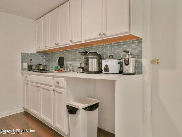 6506 BOB O LINK Road, Jacksonville, FL 32219