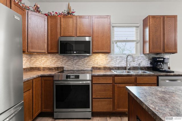 2411 W C Street, Lincoln, NE 68522