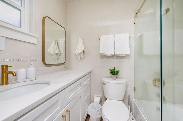 3321 NW 19th Terrace, Miami, FL 33125