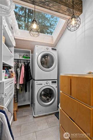 21519 NE 29th Street, Sammamish, WA 98074