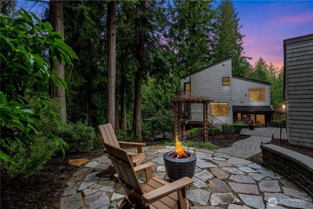 21519 NE 29th Street, Sammamish, WA 98074