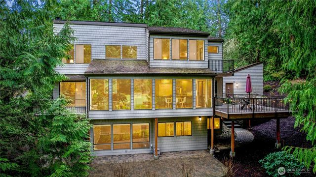 21519 NE 29th Street, Sammamish, WA 98074