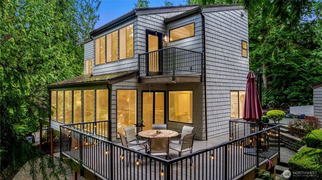 21519 NE 29th Street, Sammamish, WA 98074