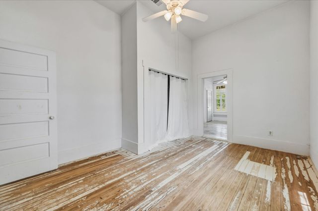 604 Avenue B, Lexington, TX 78947