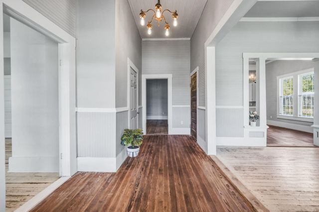 604 Avenue B, Lexington, TX 78947