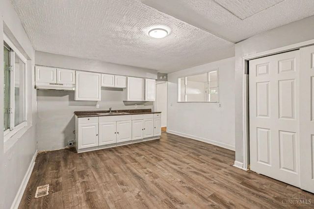 4033 Delhi Road, Delhi Twp, OH 45204