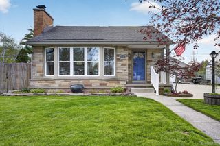 1352 Georgia Avenue, Marysville, MI 48040