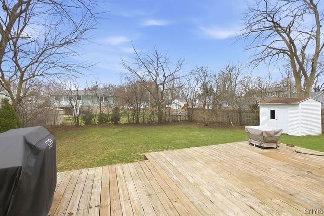 7352 Tomwood Drive, Salina, NY 13090