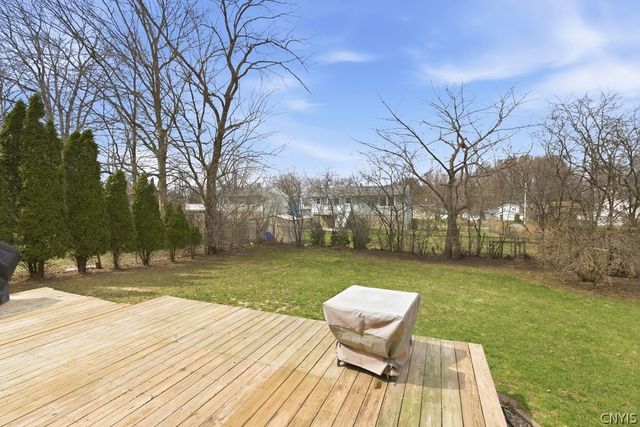 7352 Tomwood Drive, Salina, NY 13090