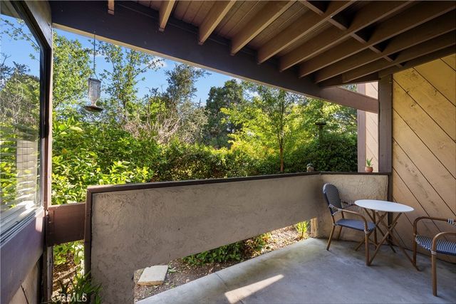 24837 Apple Street B, Newhall, CA 91321