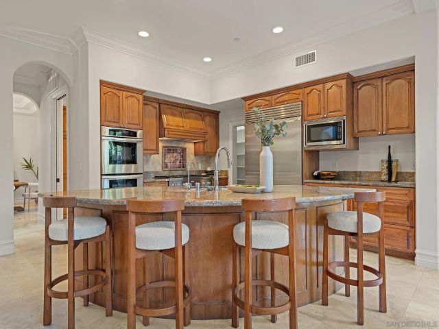 5259 Meadows Del Mar, San Diego, CA 92130