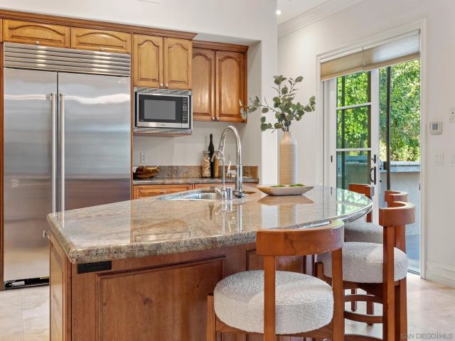 5259 Meadows Del Mar, San Diego, CA 92130