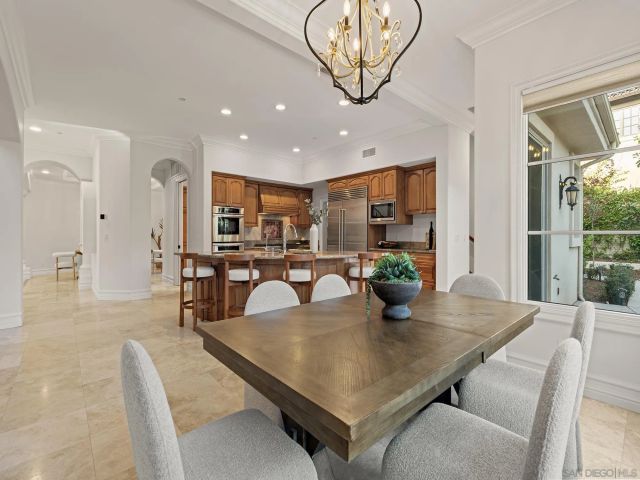 5259 Meadows Del Mar, San Diego, CA 92130