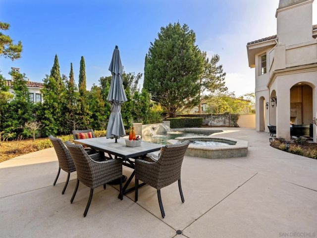 5259 Meadows Del Mar, San Diego, CA 92130