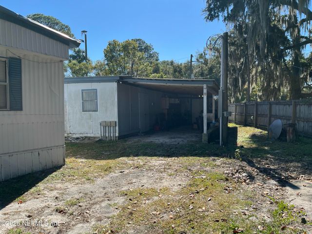 101 HUMMINGBIRD Trail, Crescent City, FL 32112