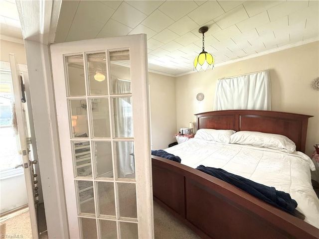 146 Patterson Avenue, Liberty, NC 27298