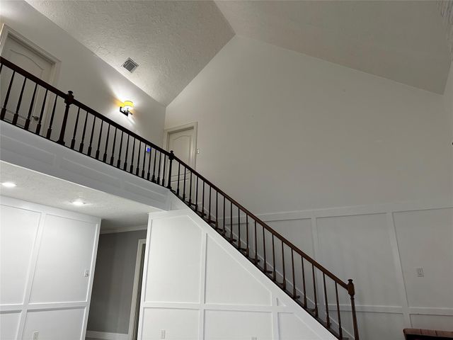 9223 Petersham Drive, Houston, TX 77031