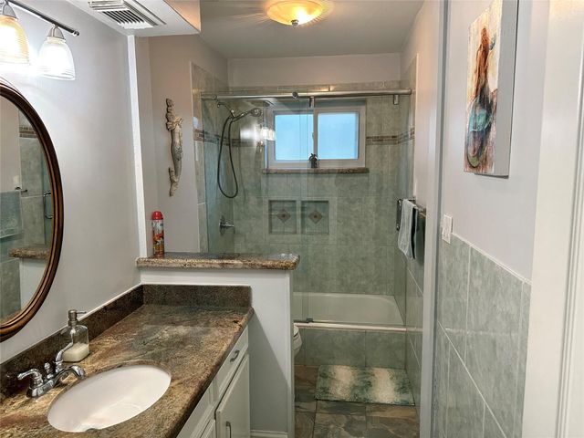 9223 Petersham Drive, Houston, TX 77031