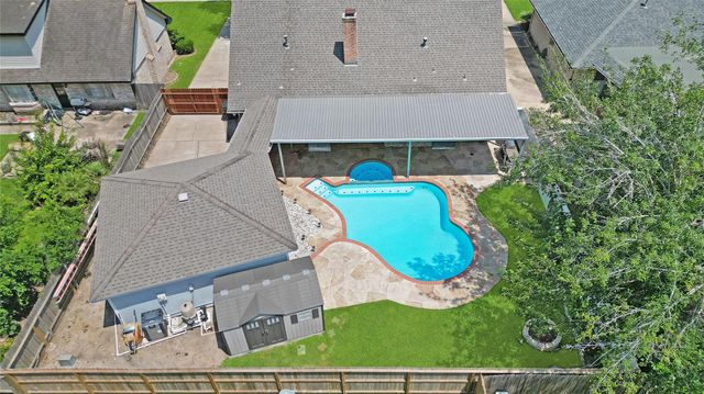 9223 Petersham Drive, Houston, TX 77031