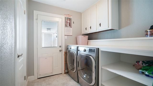 9223 Petersham Drive, Houston, TX 77031