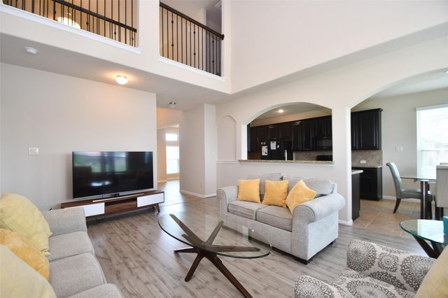 3938 Amalfi Shores Court, Missouri City, TX 77459