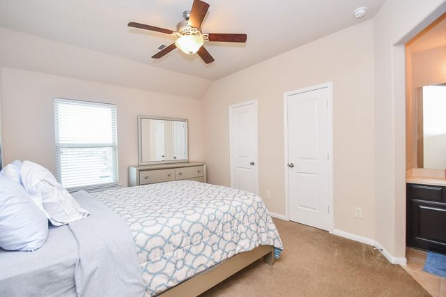 3938 Amalfi Shores Court, Missouri City, TX 77459