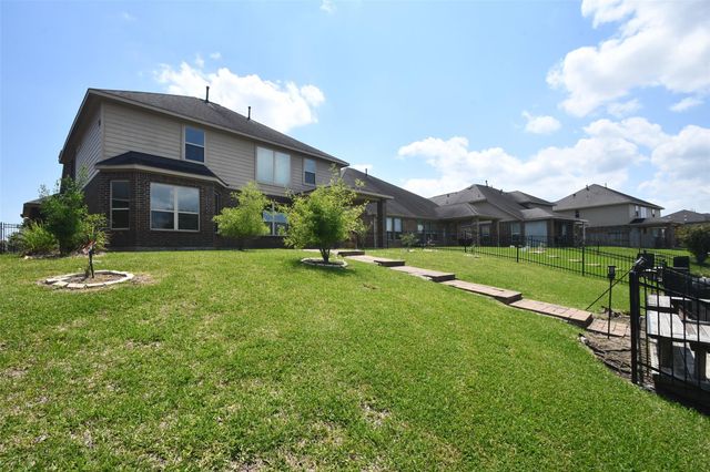3938 Amalfi Shores Court, Missouri City, TX 77459