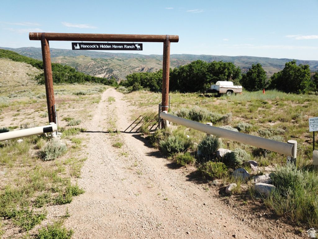 Image 14 of property listing at 28 MOOSE HORN RD, #28, Coalville, UT 84017