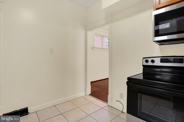 2708 LEXINGTON ST, Harrisburg, PA 17110
