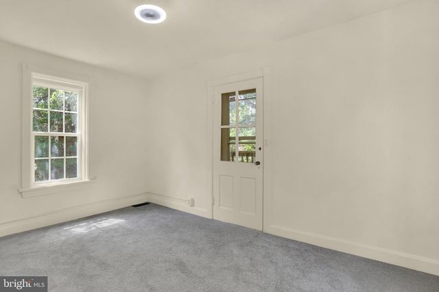 2708 LEXINGTON ST, Harrisburg, PA 17110