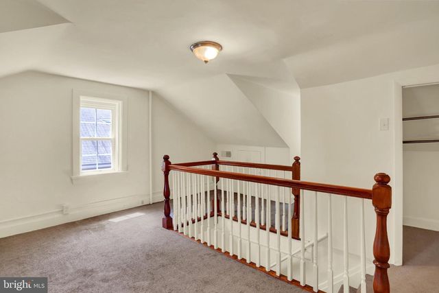 2708 LEXINGTON ST, Harrisburg, PA 17110