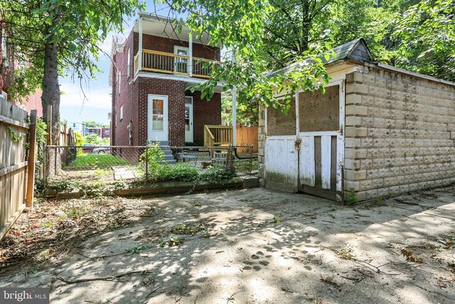 2708 LEXINGTON ST, Harrisburg, PA 17110