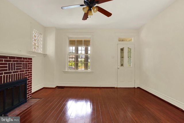 2708 LEXINGTON ST, Harrisburg, PA 17110
