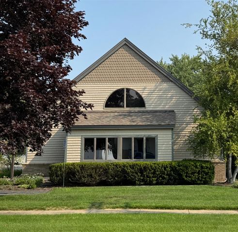 316 8th Street, Manistee, MI 49660