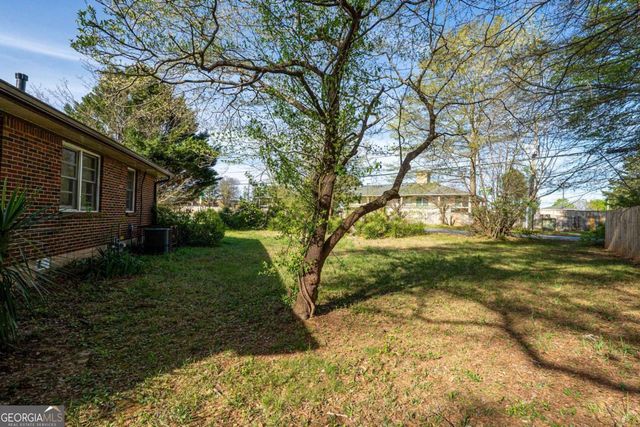 3741 Loren Drive, Decatur, GA 30032