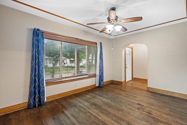 1960 S 68th STREET, West Allis, WI 53219