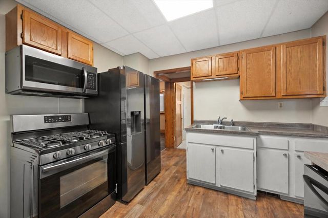 1960 S 68th STREET, West Allis, WI 53219